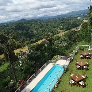 https://the-mountbatten-hotel.kandyhotelsnow.com